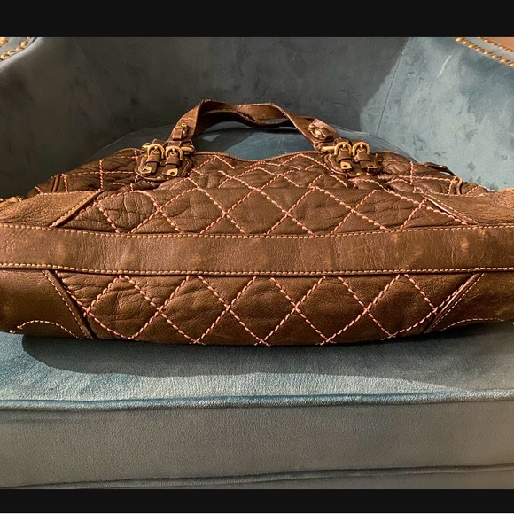 Juicy Couture Quilted Stitched Leather Bag - Picture 5 of 5